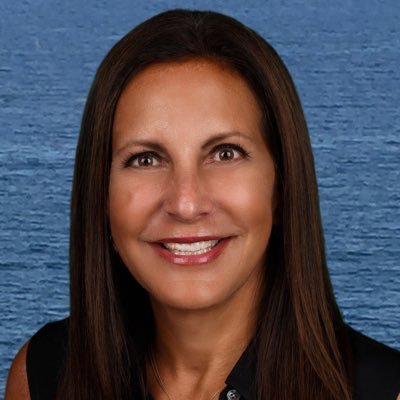 I’m in recovery, and own and run women’s sober houses in Delray Beach, Florida called The Frog Pad. My memoir “https://t.co/rucmbyjy8M. (My Story)” was recently published.