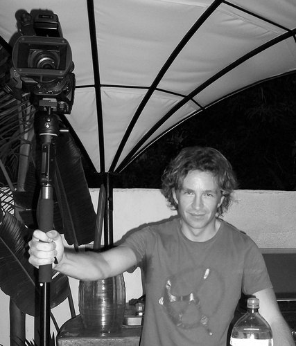 relativeway's profile picture. 