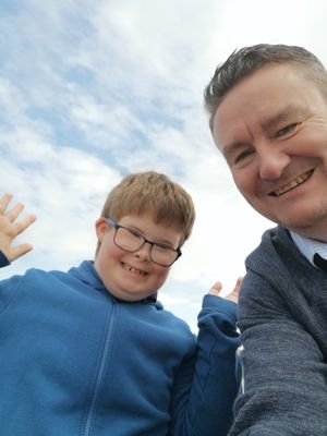 AsburyKarl's profile picture. Callum's dad, Yorkshireman, Leeds fan