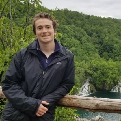 BrandtJn's profile picture. a small brain studying smaller brains