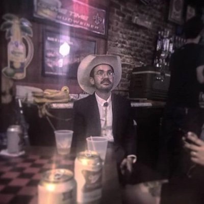 al_________ex's profile picture. Software Engineer. Musician. Friend.