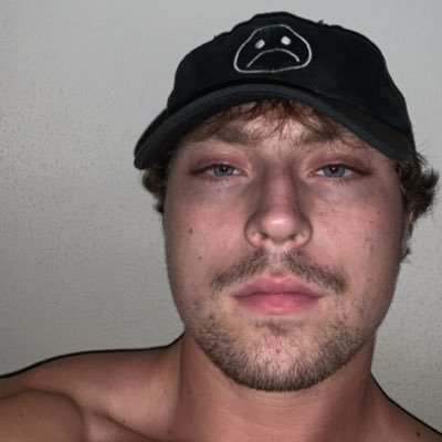 nateROCKS97's profile picture. 