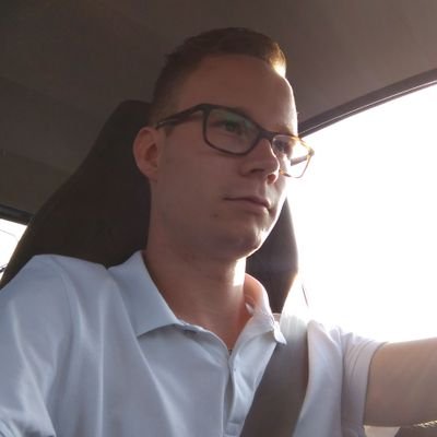 justinsmit13's profile picture. 