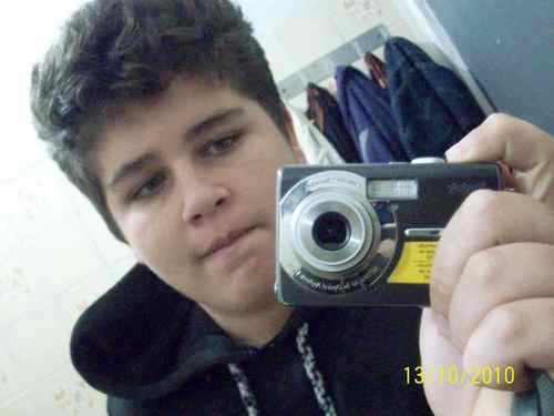 adriano_haha's profile picture. 