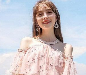 AnneShi61645486's profile picture. a beauty girl,yeah