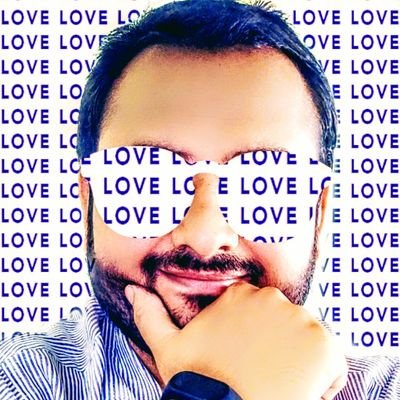 fakeinnovator's profile picture. Reluctant teacher, permanent explorer.

C O - E X I S T I N G