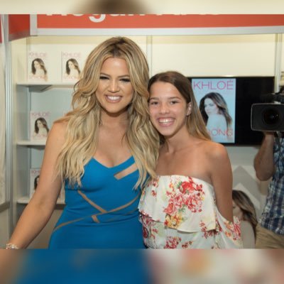 5-31-15//2-17-14//6-4-14//10-22-14//5- 5-15 Khloé & Kylie follow ☆♛New York ♛☆