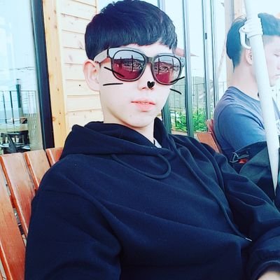 OtOomrTLmfvJZv0's profile picture. 차렐루야 차멘!!!