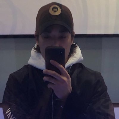 deliriousclips's profile picture. jake paul and tana mongeau own my heart🤧🥺