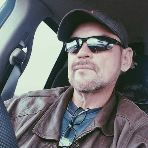 Tumblenerds's profile picture. 🤠