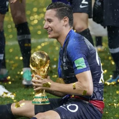 PouletCurry0211's profile picture. Blablabla.