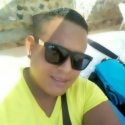 soy un. chico divertido el cual le encanta el baile y cantar Sigánme en mi redes sociales Facebook instagram:Ricardo Fransua