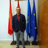 Alejandro Bermúdez (@alexbegar) 's Twitter Profile