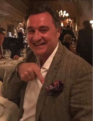 Bernard19133029's profile picture. 