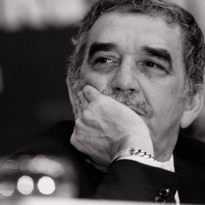 ''أمرٌ مخيفٌ حقًّا، أن القلوبَ لا تُصدر صوتًا عندما تنكسر.''