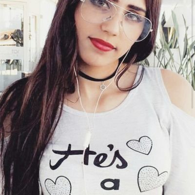 لا يقاس حب الأشخاص بكثرة رؤيتهم
فهناك أشخاص يستوطنون القلب رغم قلة لقائهم💓💓💓💓