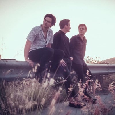 This is a Account @beforeyouexit fans from Washington state I have been a fan 2013 they tweet me on 8-6-17