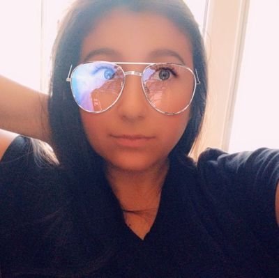 XoxoTayler's profile picture. JWU alumni || Pastry Chef || Owner of @TKsweets1