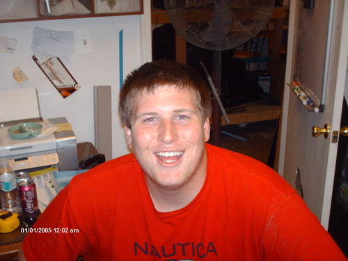 19yo lives in Metro Detroit, Michigan.