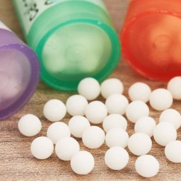 BotHomeopathy's profile picture. Ce bot rappelle l'argent dépensé par la Sécurité Sociale pour l'homéopathie.