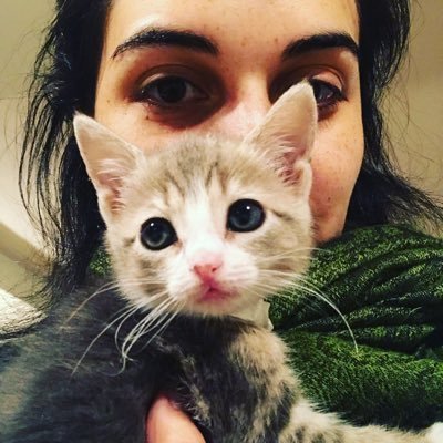 lunabee's profile picture. 