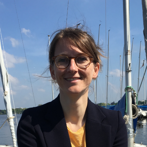 JustinePerussel's profile picture. Directrice commerciale et marketing