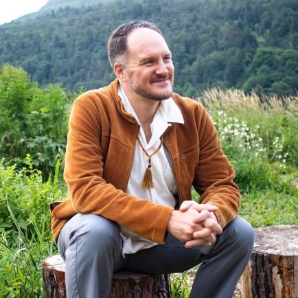 stevewoolf74's profile picture. Trained in Psychology, Counseling, Yoga & Spiritual Guidance, Steve employs meditation, inquiry, poetry, art, drama & yoga to guide people towards their essence