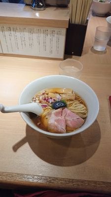 ラーメン大好き(目指せラオター)、猫大好き(現役肉球奴隷)、ほぼ呪術廻戦専用アカなのに東卍にハマる(文字書き)。推しはﾊﾞｼﾞｻﾝ。千銃士無印&Rｽﾞﾌﾞｽﾞﾌﾞオタク。ジグは至高。CP雑食、最近軽率に夢書いてる。👅🐯小説連載中。成人済

https://t.co/ey8jVmRnjE