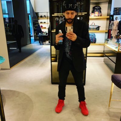 Creator🌌 artist🎨 gamer🎮 athlete🏀🏃🏾♂️foodie🍑🍍🥑🧀🥓🍔🍕🍦🍮🍭music🎶 sports🏈 🦅peace✌️ love❤️ nature🌲cars🚗