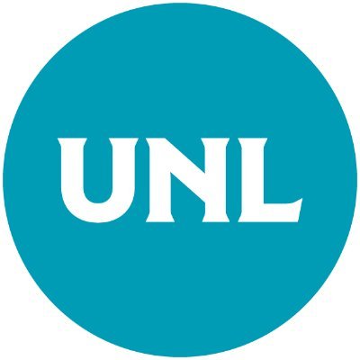 La UNL sostiene una importante política cultural que contempla la producción de actividades artísticas y la oferta de talleres y seminarios.