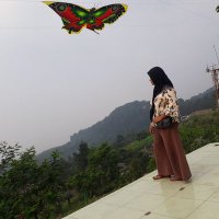 Ella Azmi (@ela_azmi) 's Twitter Profile