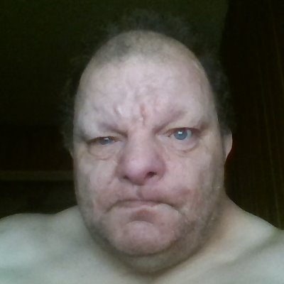 ellwood18's profile picture. 