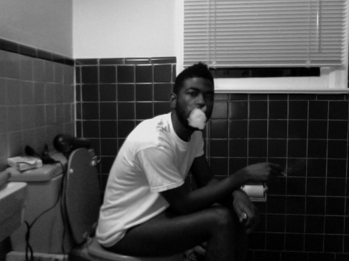 DrakoFrost's profile picture. looking for good times on the reg. to all my friends you guys are dope keep up the good work to be good people its hard work at the end of the day. peace