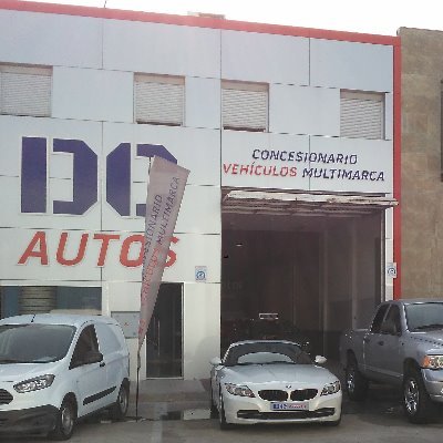 Concesionario Compra-Venta de Vehículos Multimarca, apasionados del motor  con mas de 20 años de experiencia en el sector.