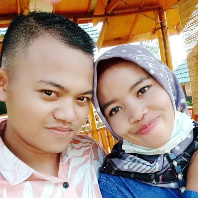 samheldiMania's profile picture. apa aja yang penting halal...