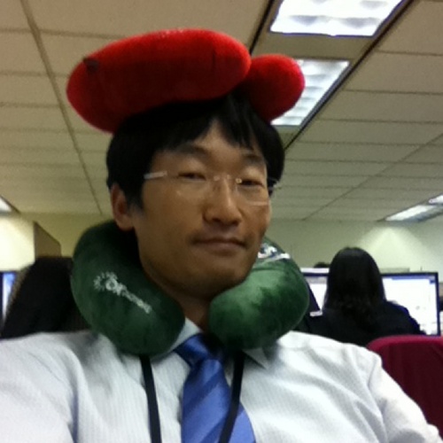 geoastro's profile picture. 개발자 이고 싶고 컴퓨터를 좋아하고 자전거도 좋아하고 시계도 좋아하고 만년필도 좋아하고 환경을 보호하고 싶은 사람