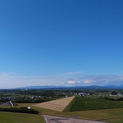 kyaoruw's profile picture. Love my daughter. Love music and quantum physics.