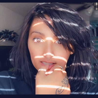 pnwitch_'s profile picture. Photographer @💕• Tarot Reader• PNW Import• Spooky Enthusiast• Star Speaker• Dog Mom•