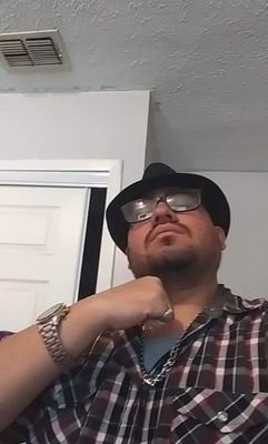 i work alot and i have alot YouTube views
