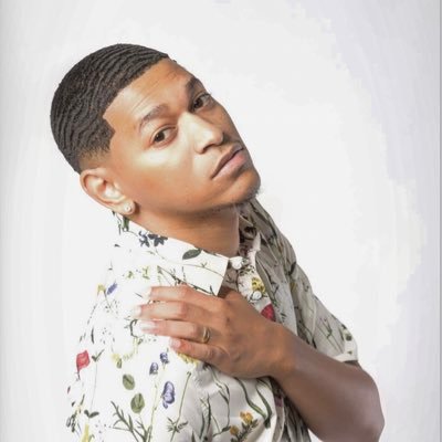 R&B pop artist. I speak my mind And leave my feelings on the track!