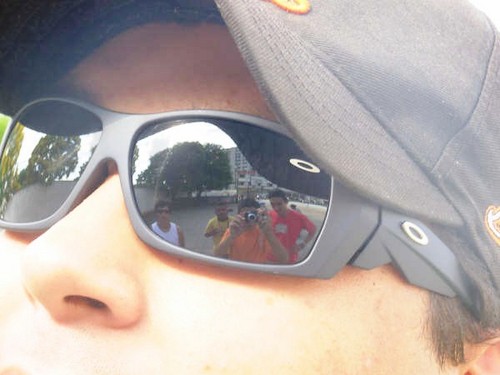 _Aly__'s profile picture. Assim E, SE LHE parece.