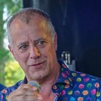 Dagvoorzitter. Presentaties ZZP/Schijnzelfstandige, Flexswerk, Zakelijk flirten. JWinfotainment, EloquenZ
