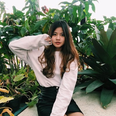 meuthiacisa's profile picture. IG: @meuthiacisa Fuck your mouth and go away!!