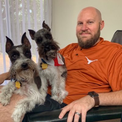 Work for @TexasLonghorns. Former @TigersAthletics, @BearkatSports & @NFFNetwork. Married to @Jesnu. Call me K-Rod. Satirical tweets are meant to be satirical.