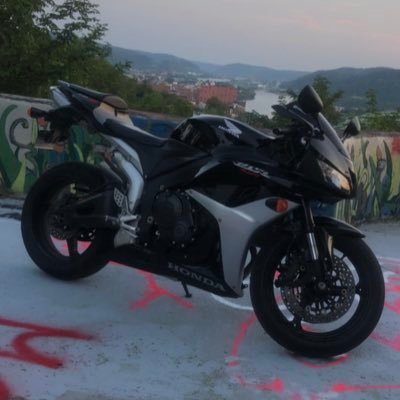 Wild n Wonderful WV 🤙🏼07 cbr600rr 🏍💨