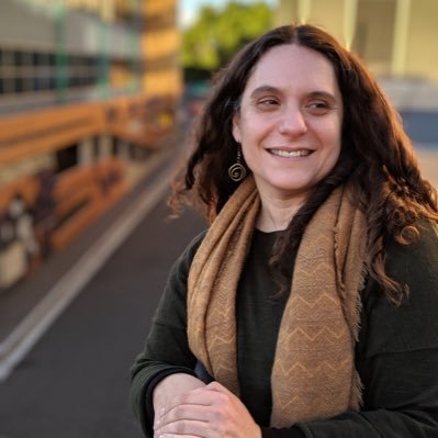 I am a social work academic, educator and collaborative researcher at the University of Wollongong. I also Host the Social Work Stories Podcast.