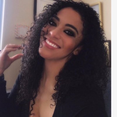 #breastcancerthriver 🎀 #multiplesclerosiswarrior 🧡💪🏽 #poet ex #journalist 📰 @PittTweet GRAD 🎓 #pittalumni Tweets are my own #lifelongcelticsfan 🍀🏀
