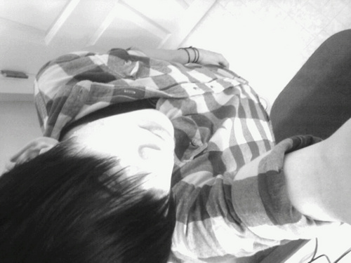 Camera_shy89's profile picture. Im into photography and i like to sing. My fav. band is Framing Hanley, Kenneth Nixon is my Role Model and mentor!