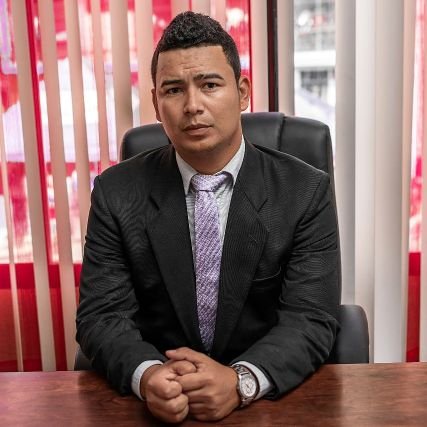Comentarista Deportivo de Tocoa Colon en @Radiocentralhn,amante del deporte y la actuacion.@José_Artica7 instagran Facebook José Artica.
