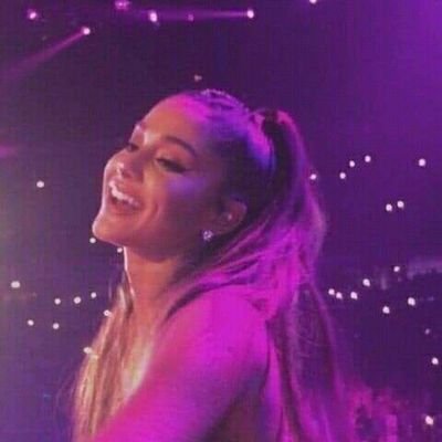 camrianaisreal's profile picture. 